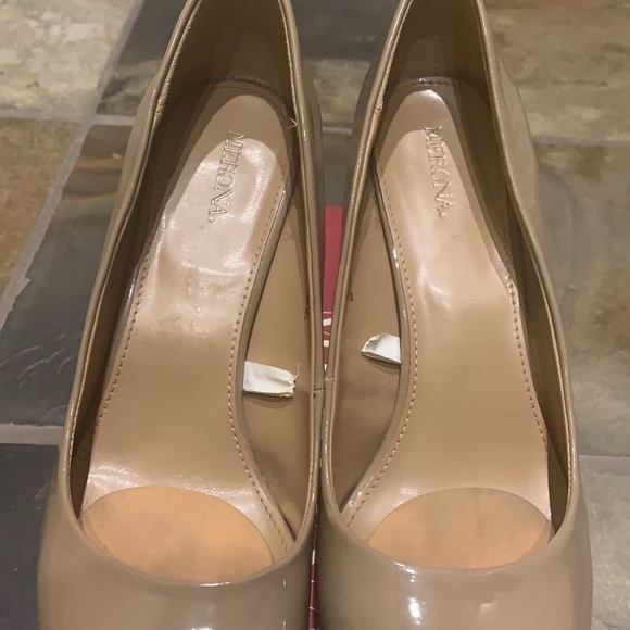 Merona - Melanie Classic Beige Nude Heel - Picture 4 of 6